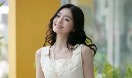 娱乐大爆料大s与光头,娱乐圈再掀浪漫风波